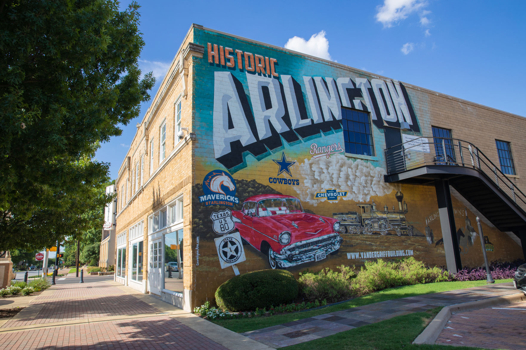 Mod Squad of UTA talks collaboration, fostering relationship between downtown Arlington and students